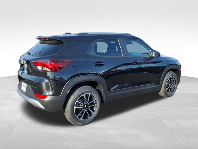 New 2026 Chevrolet TrailBlazer LT w/ LT Cold Weather Package FWD image 3