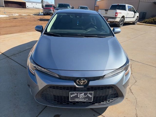 Used 2022 Toyota Corolla L FWD image 2