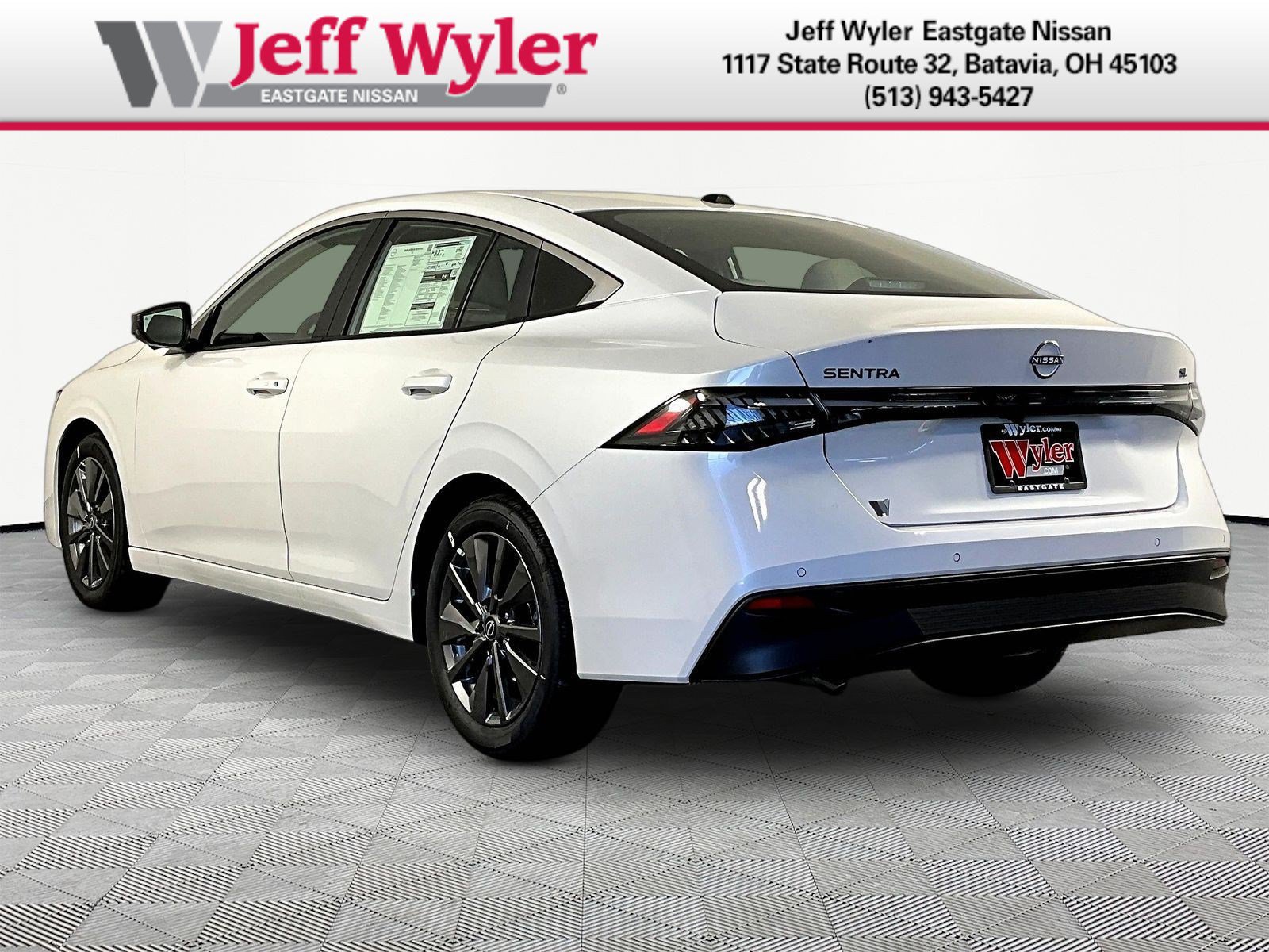New 2026 Nissan Sentra SL w/ Floor Mat Package FWD image 4