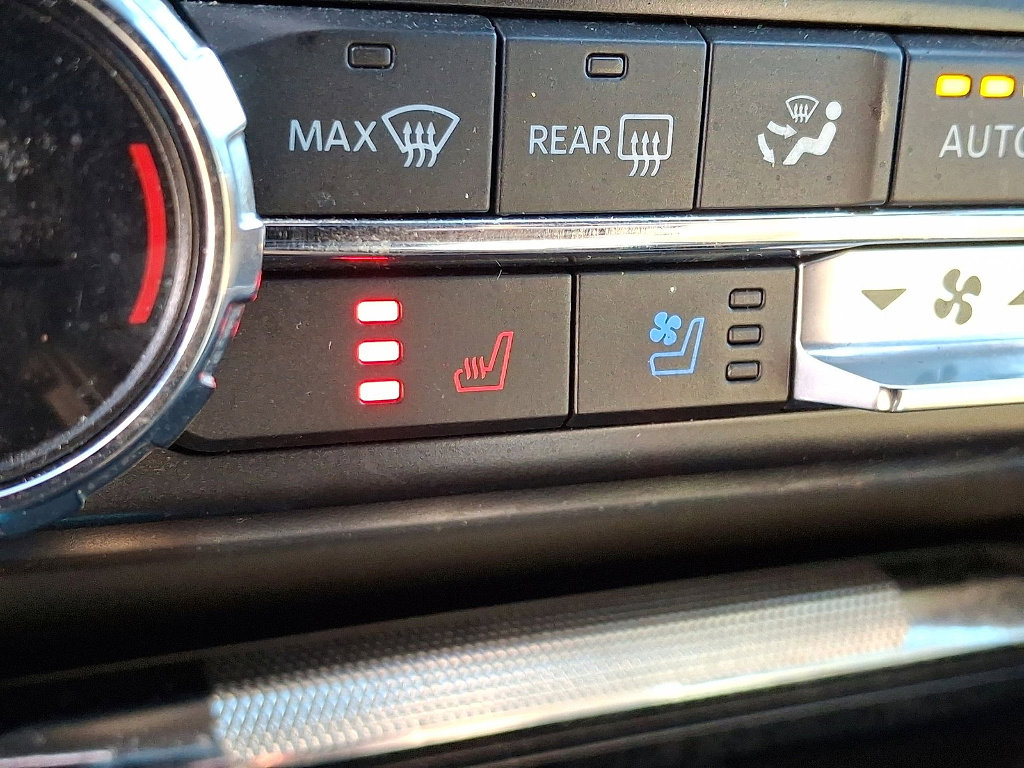 Certified 2021 Ford F150 Lariat w/ Max Trailer Tow Package image 19