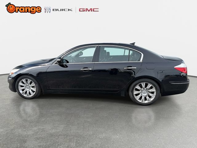 Used 2009 Hyundai Genesis 3.8 w/ Technology Pkg 4 RWD image 6