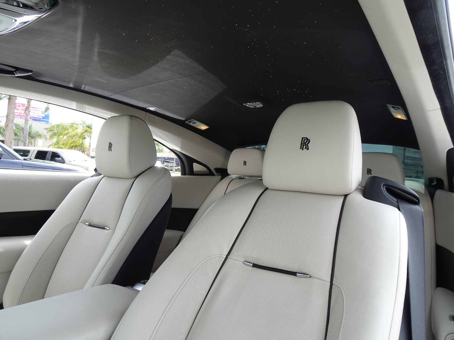 Used 2014 Rolls-Royce Wraith RWD image 13