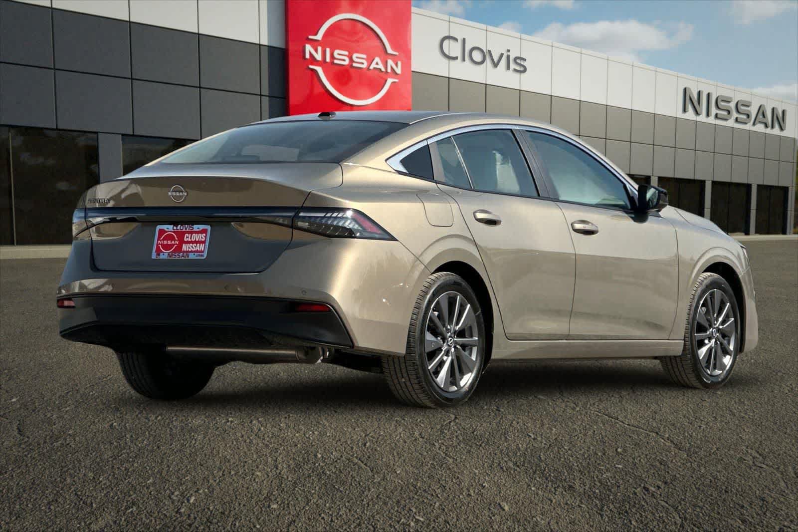 New 2027 Nissan Sentra SL FWD image 3