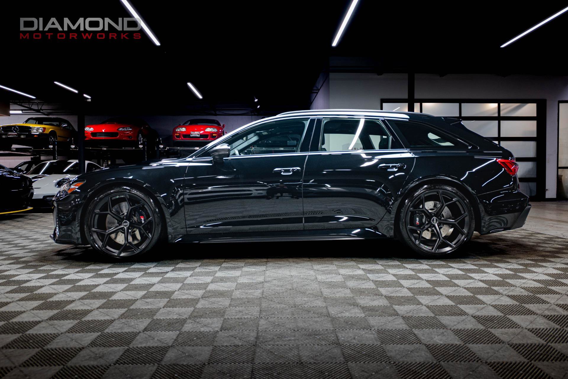 Used 2024 Audi RS 6 performance image 11