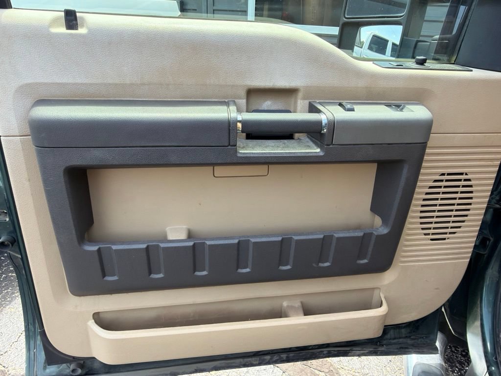 Used 2011 Ford F250 Lariat RWD image 19