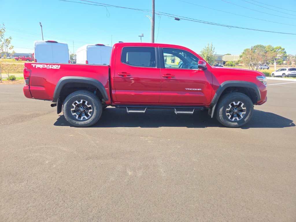 Used 2019 Toyota Tacoma TRD Off-Road AWD/4WD image 23