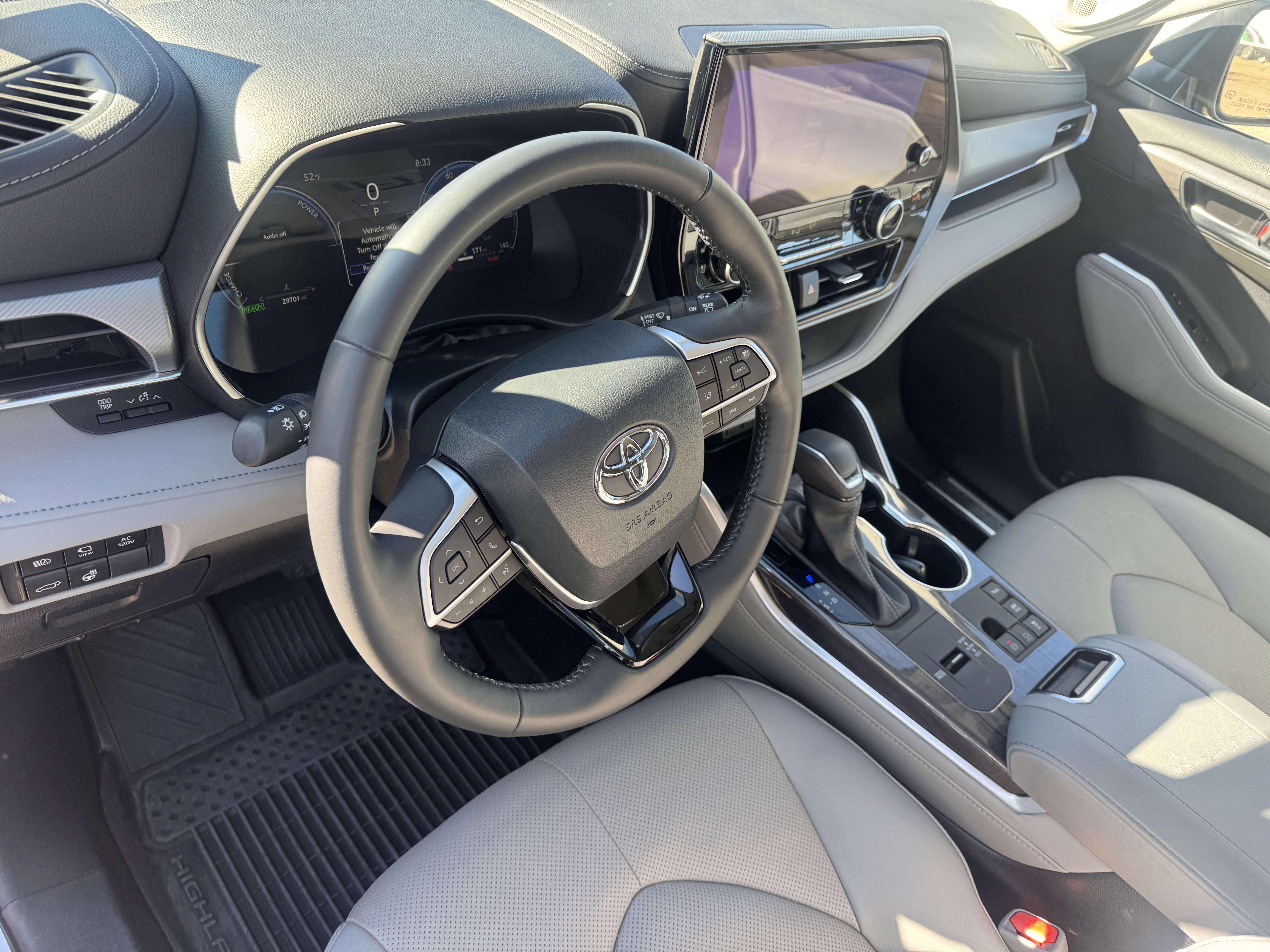 Used 2024 Toyota Highlander Platinum image 13