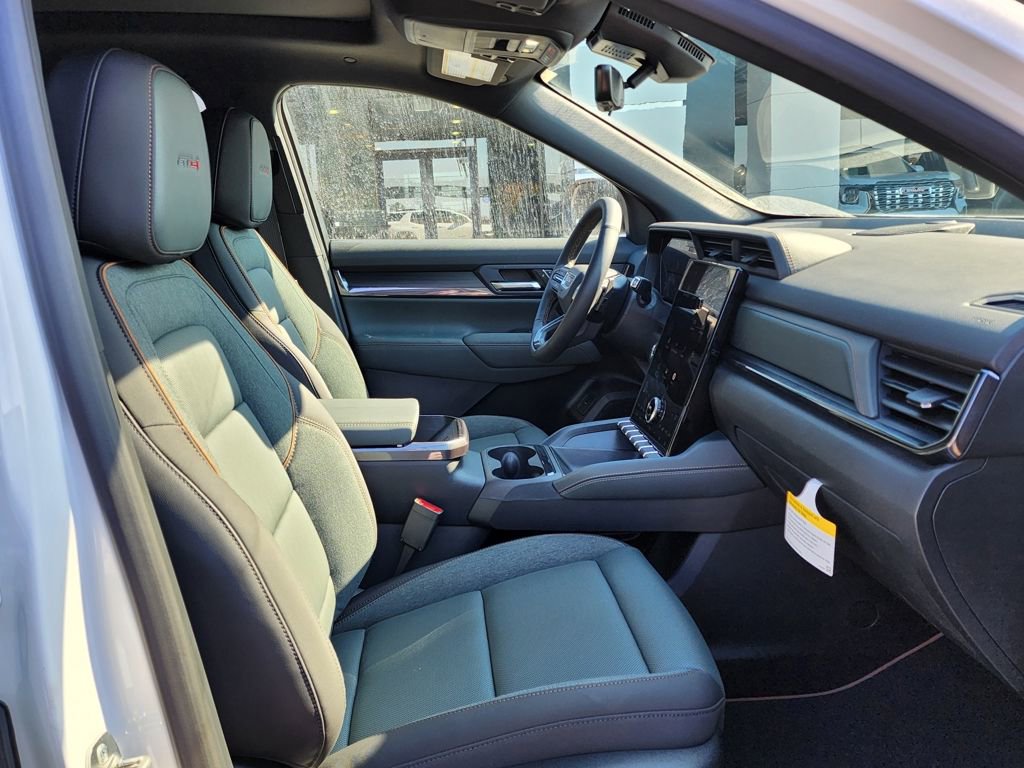 New 2026 GMC Terrain AT4 w/ Convenience Package III AWD/4WD image 40