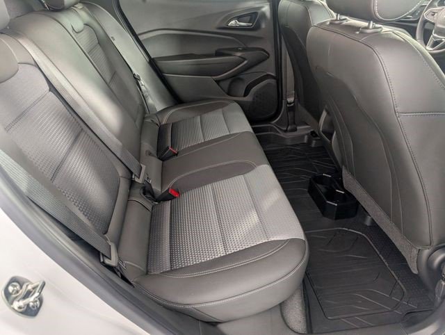 Certified 2026 Chevrolet Trax LT w/ Sunroof Package FWD image 29