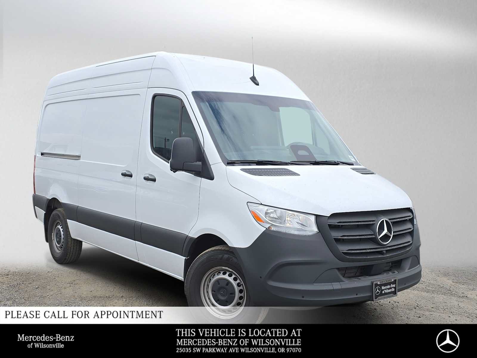 Used 2026 Mercedes-Benz Sprinter 2500 image 1