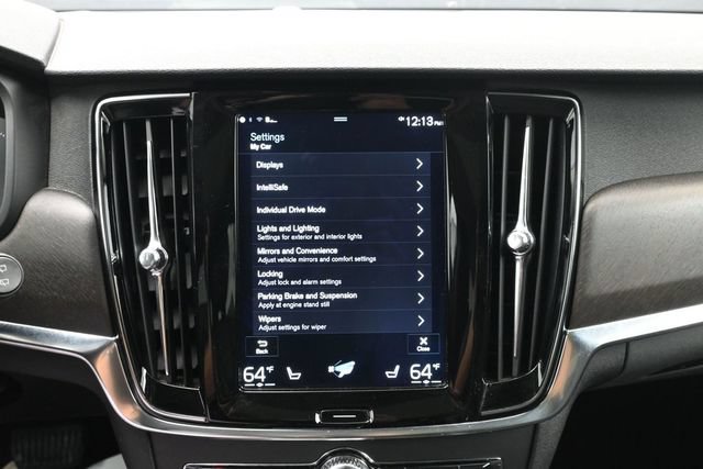Used 2018 Volvo V90 T5 Cross Country w/ Plus Package AWD/4WD image 17