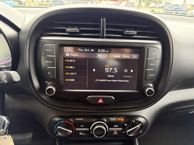 Certified 2023 Kia Soul LX image 14