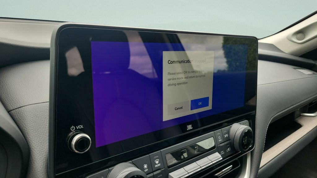 Certified 2024 Toyota Grand Highlander Platinum AWD/4WD image 18