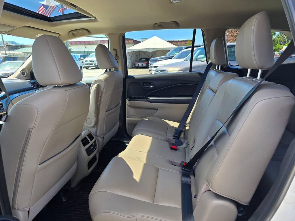 Used 2018 Honda Pilot EX-L image 17