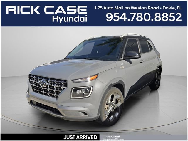 Used 2022 Hyundai Venue Limited w/ Cargo Package FWD image 1