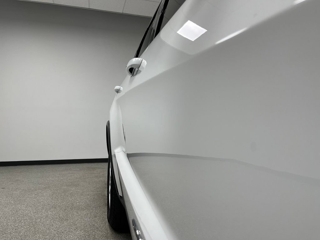 Used 2020 Jeep Grand Cherokee Laredo AWD/4WD image 12
