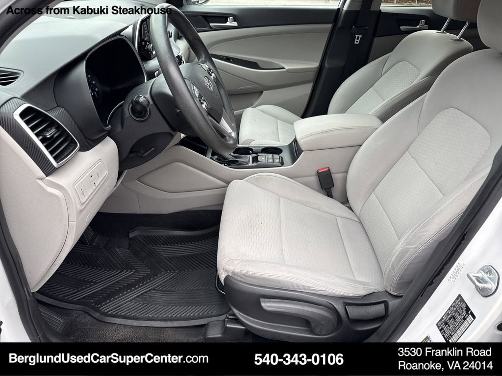 Used 2019 Hyundai Tucson SE image 11
