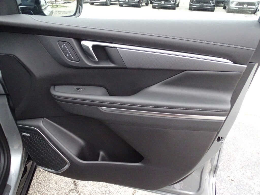 New 2025 Buick Enclave Sport Touring w/ Super Cruise Package image 6