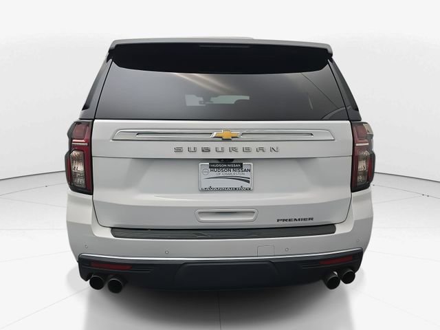 Used 2021 Chevrolet Suburban Premier w/ Premium Package image 8