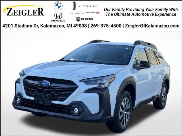 Used 2024 Subaru Outback Premium image 1