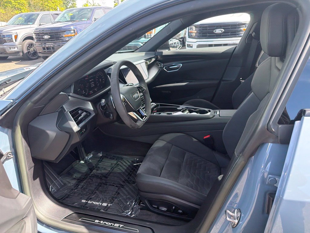 Used 2023 Audi e-tron GT Prestige w/ Prestige Package AWD/4WD image 12