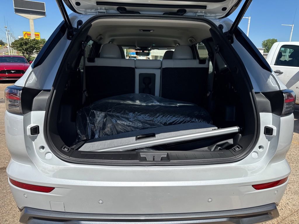 New 2026 Mitsubishi Outlander SE FWD image 50