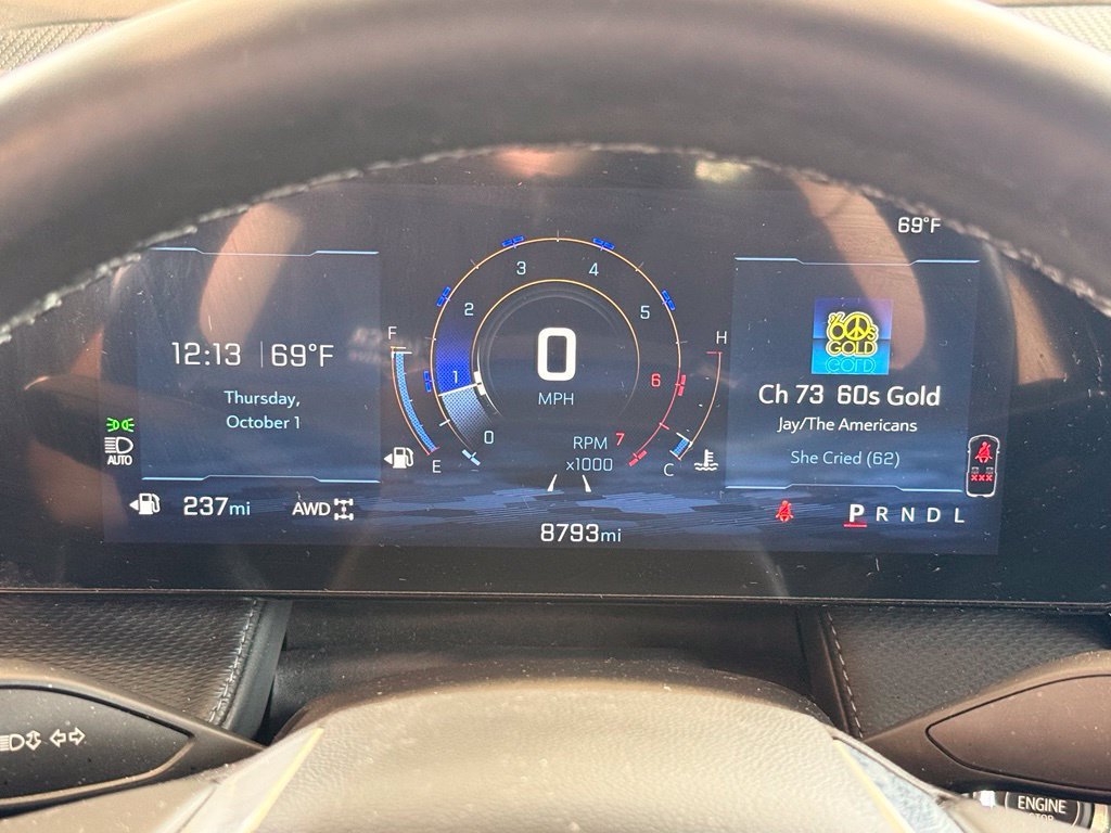 Used 2026 Chevrolet Equinox LT AWD/4WD image 13