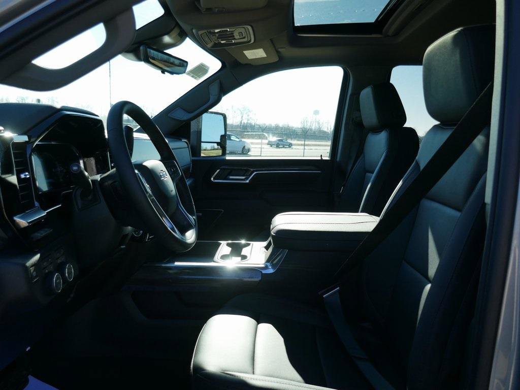 New 2026 Chevrolet Silverado 3500 LTZ w/ LTZ Plus Package image 14
