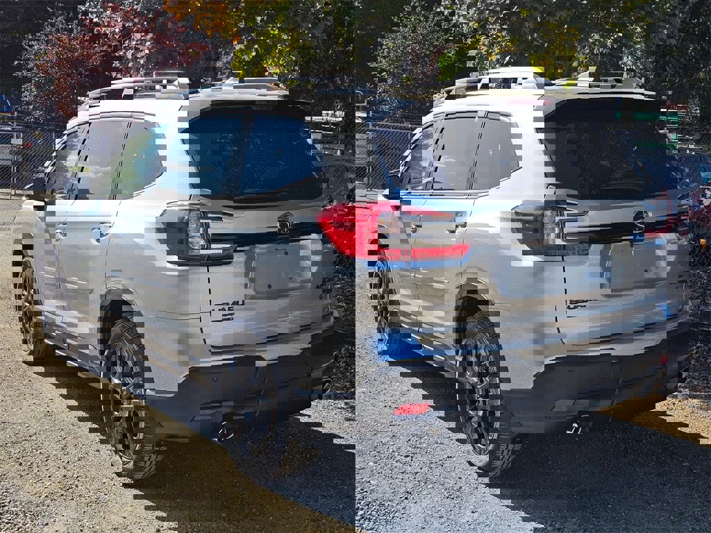 New 2025 Subaru Ascent Bronze Edition image 3