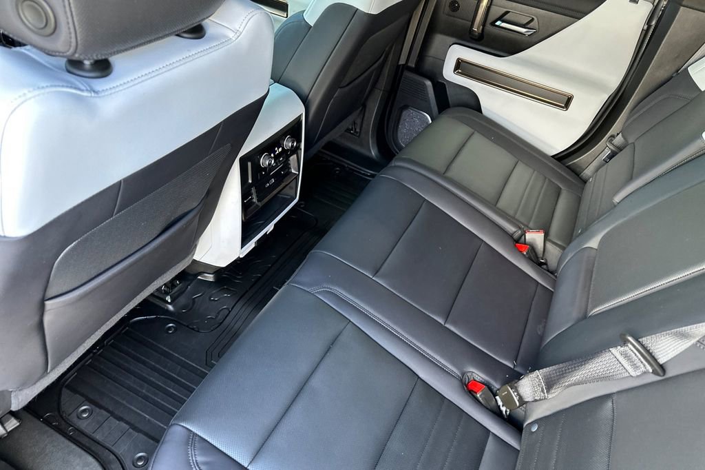 Used 2024 GMC Hummer EV 3X w/ Omega Edition AWD/4WD image 12