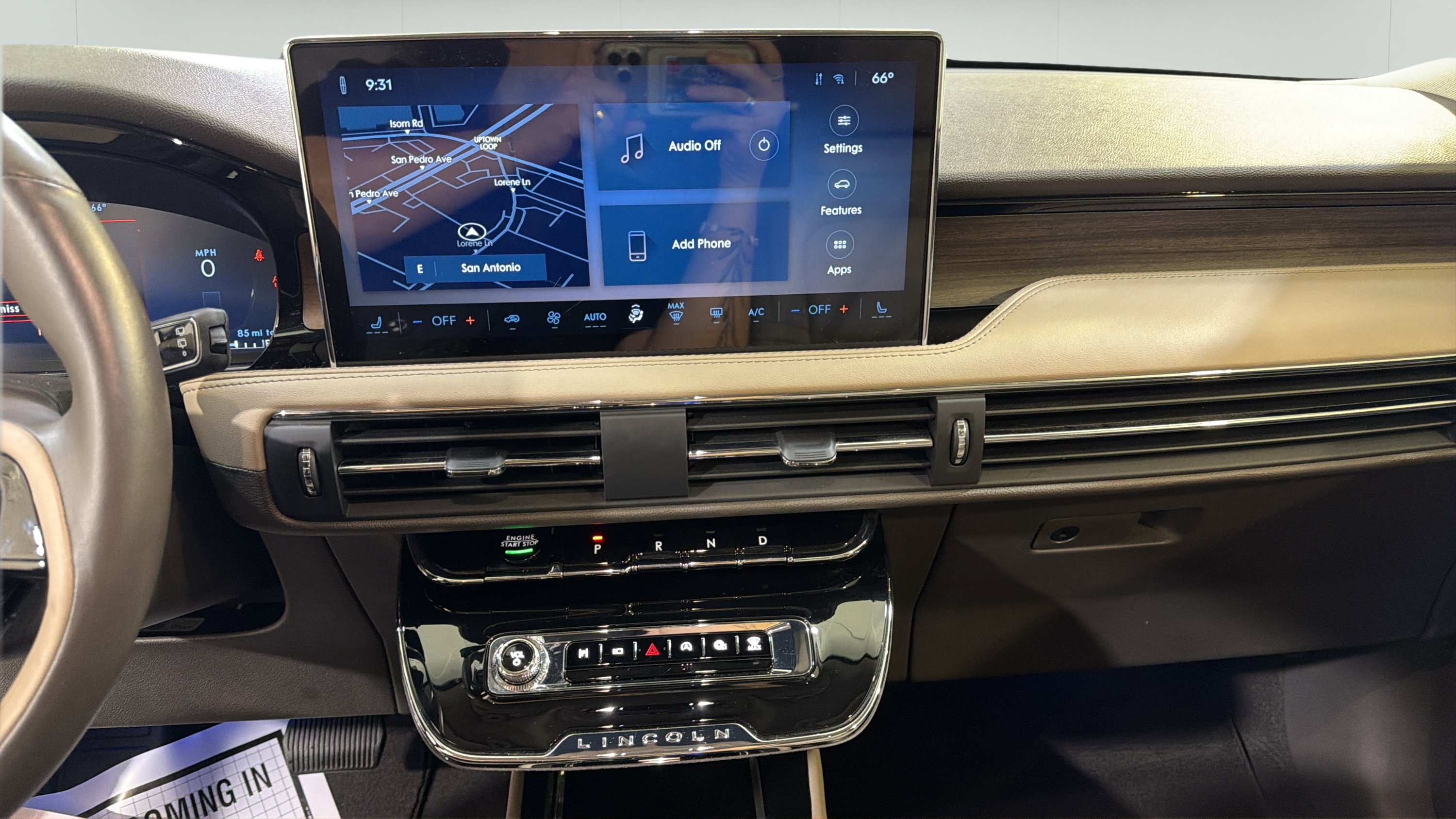Used 2024 Lincoln Corsair Reserve FWD image 16