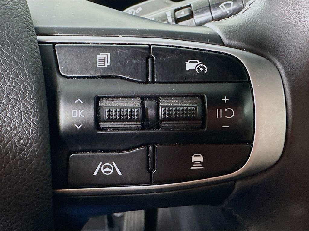 Used 2025 Kia K5 GT-Line image 23