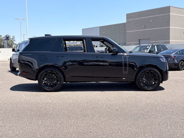 New 2026 Land Rover Range Rover Long Wheelbase SE AWD/4WD image 17