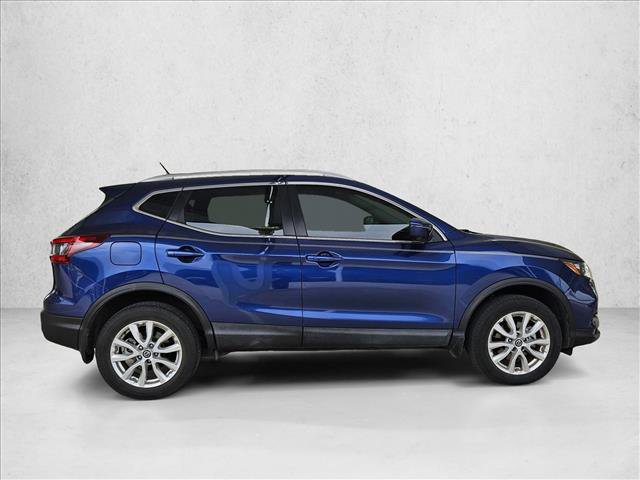 Used 2020 Nissan Rogue Sport SV w/ Technology Package image 4