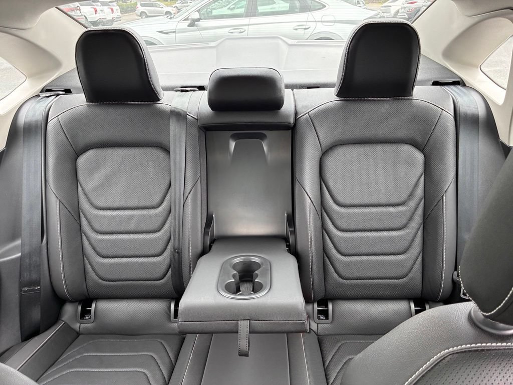 Used 2024 Volkswagen Jetta SEL FWD image 17