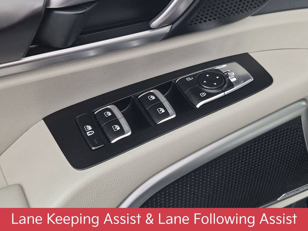 Used 2025 Kia Telluride S FWD image 14