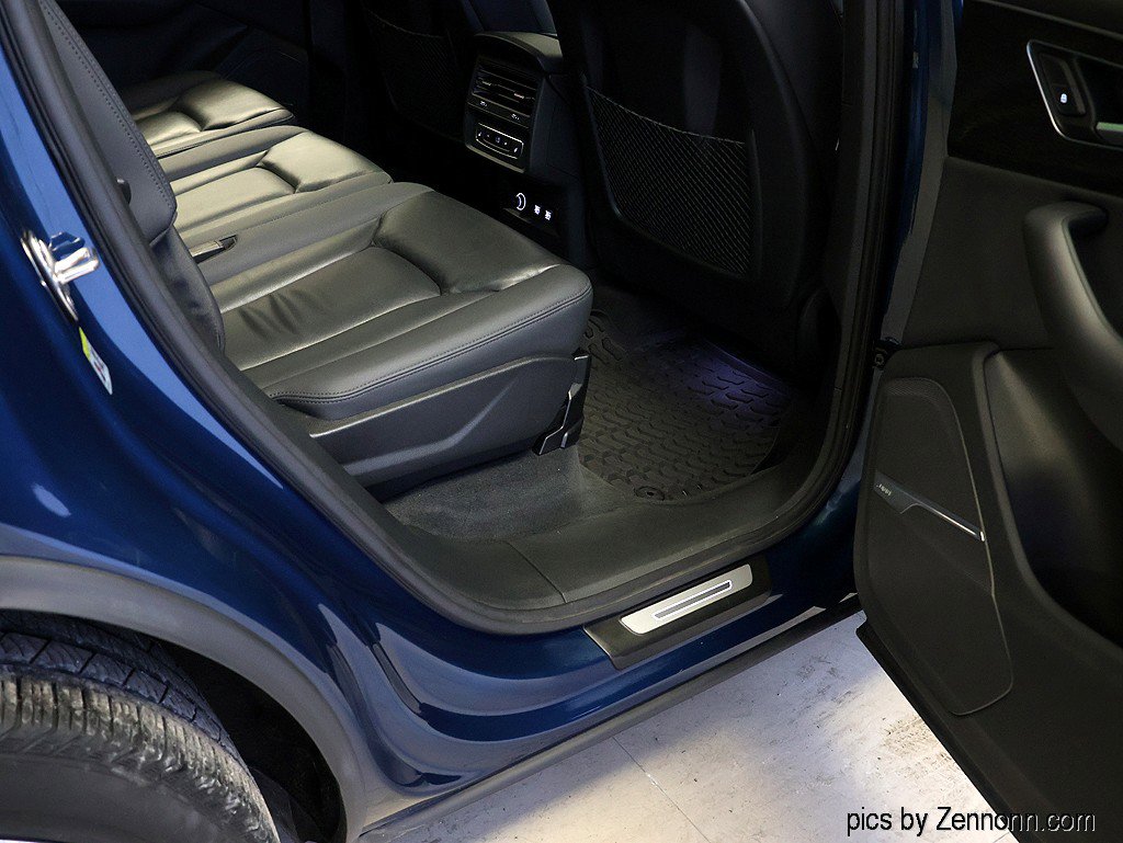 Used 2020 Audi Q7 3.0T Premium Plus w/ Premium Plus Package image 33