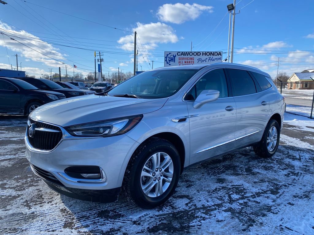 Used 2021 Buick Enclave Essence image 7