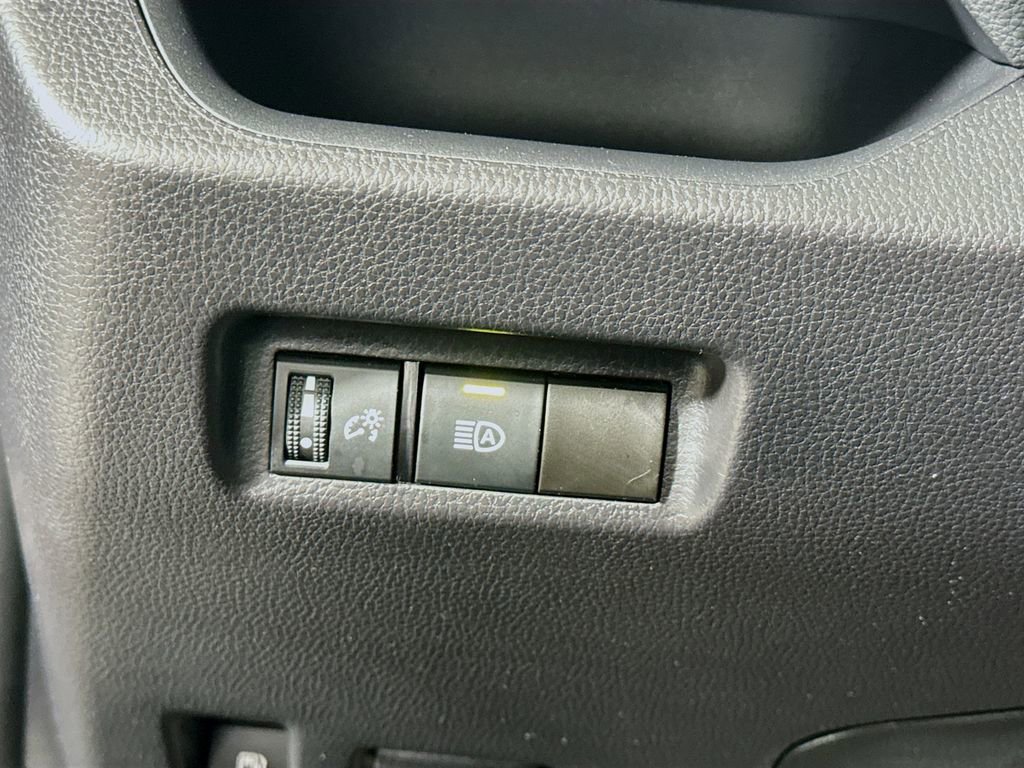 Used 2025 Toyota RAV4 LE image 11