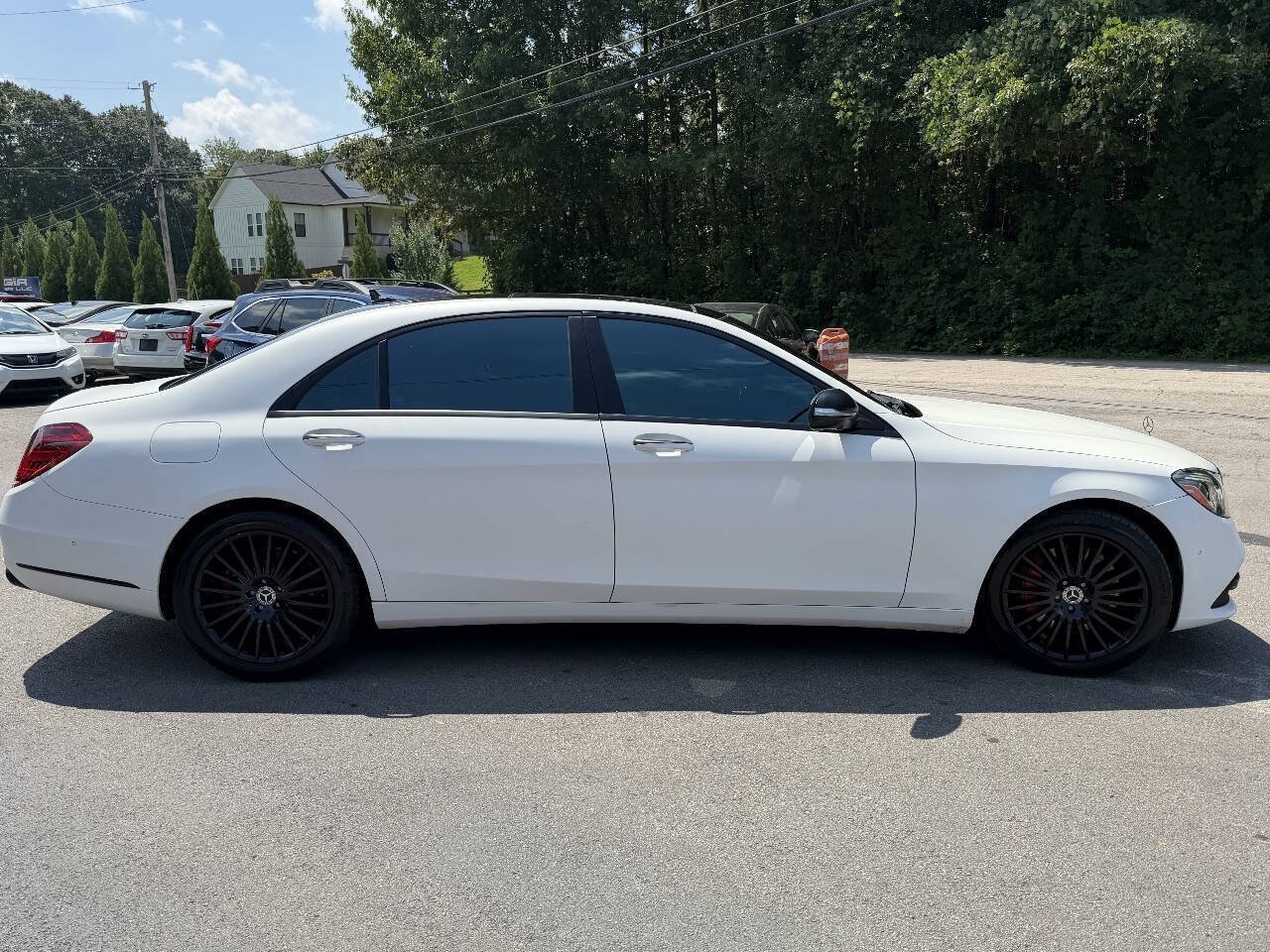 Used 2019 Mercedes-Benz S 560 4MATIC Sedan image 3