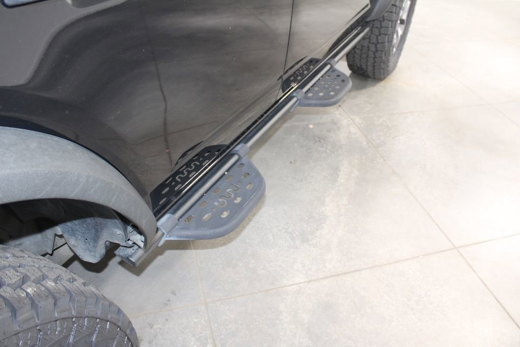 Used 2023 Ford Bronco Badlands image 12