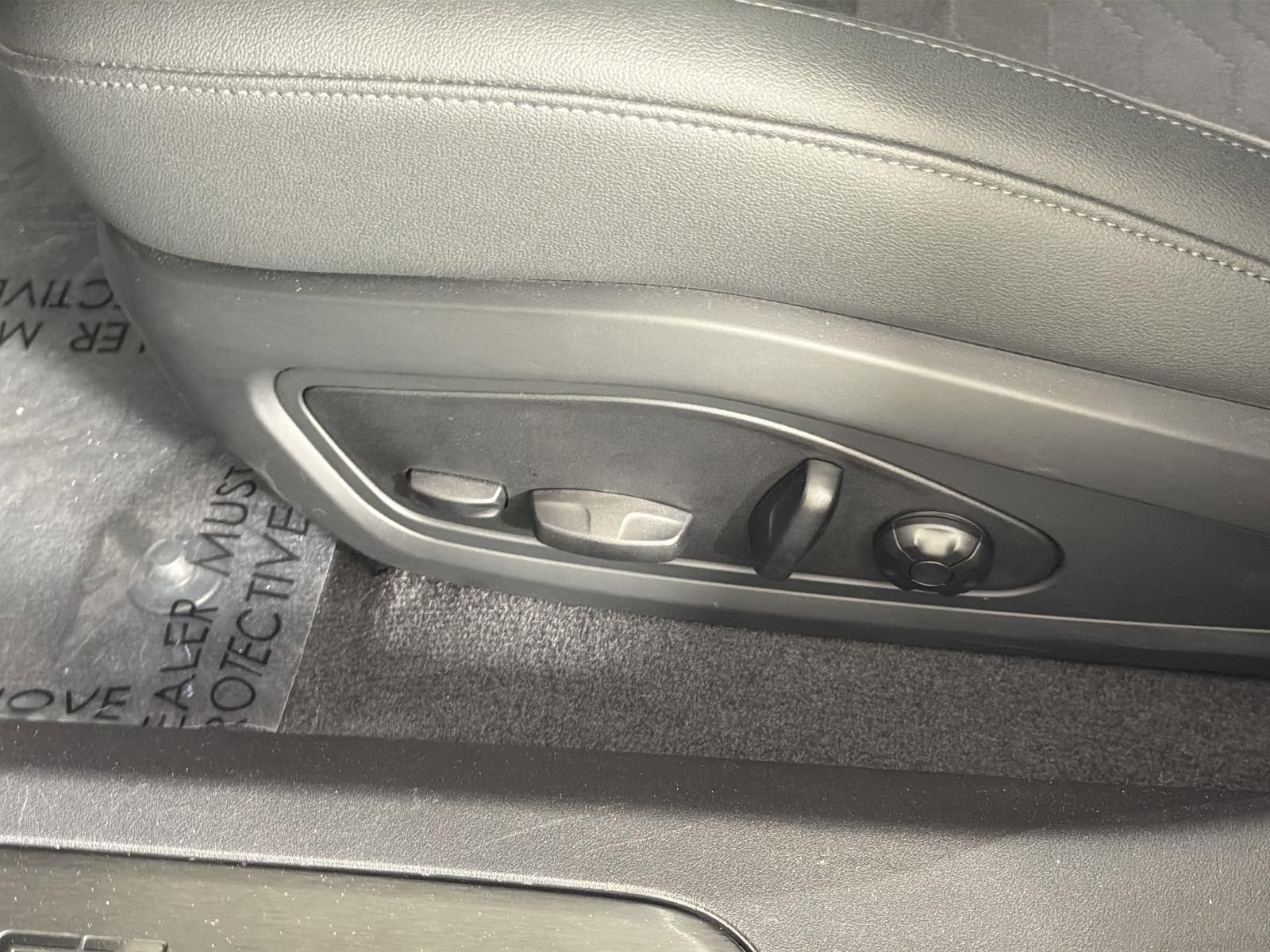 Used 2023 Audi e-tron GT Premium Plus image 23