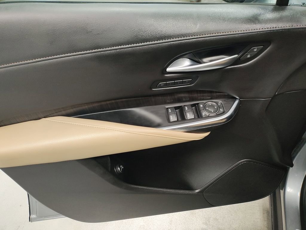Used 2024 Cadillac XT4 Premium Luxury image 25