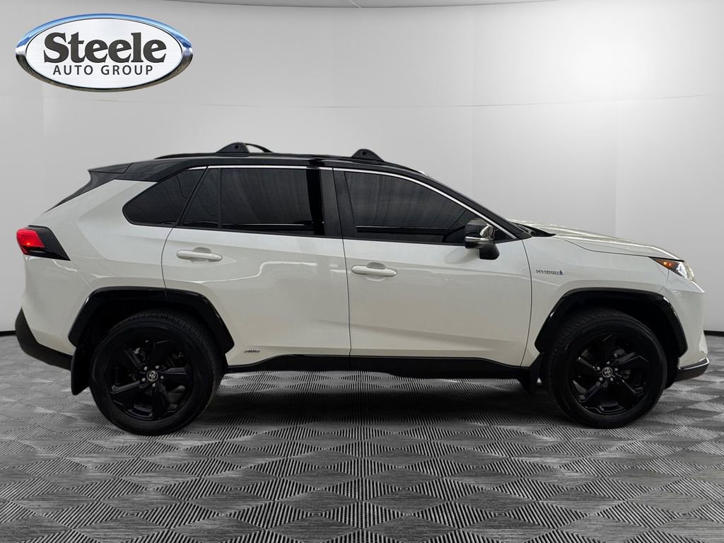 Used 2020 Toyota RAV4 XSE image 6