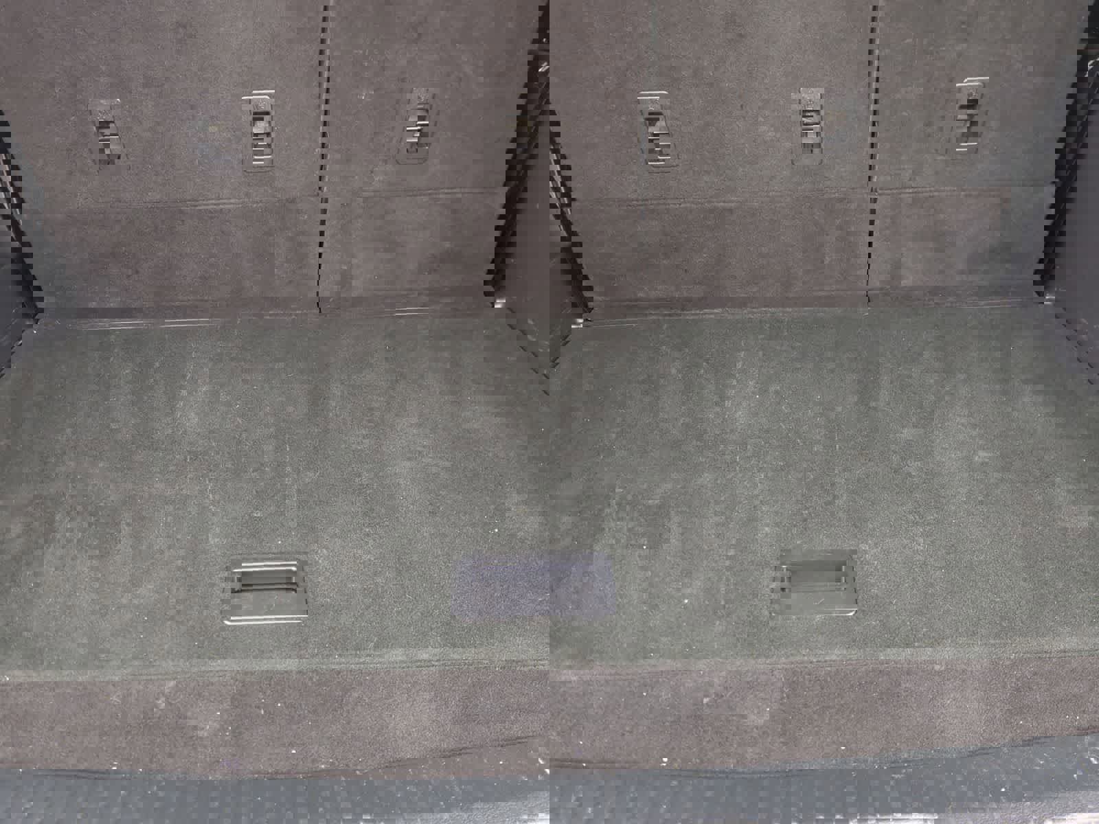 Used 2023 Ford Expedition Max XLT image 33