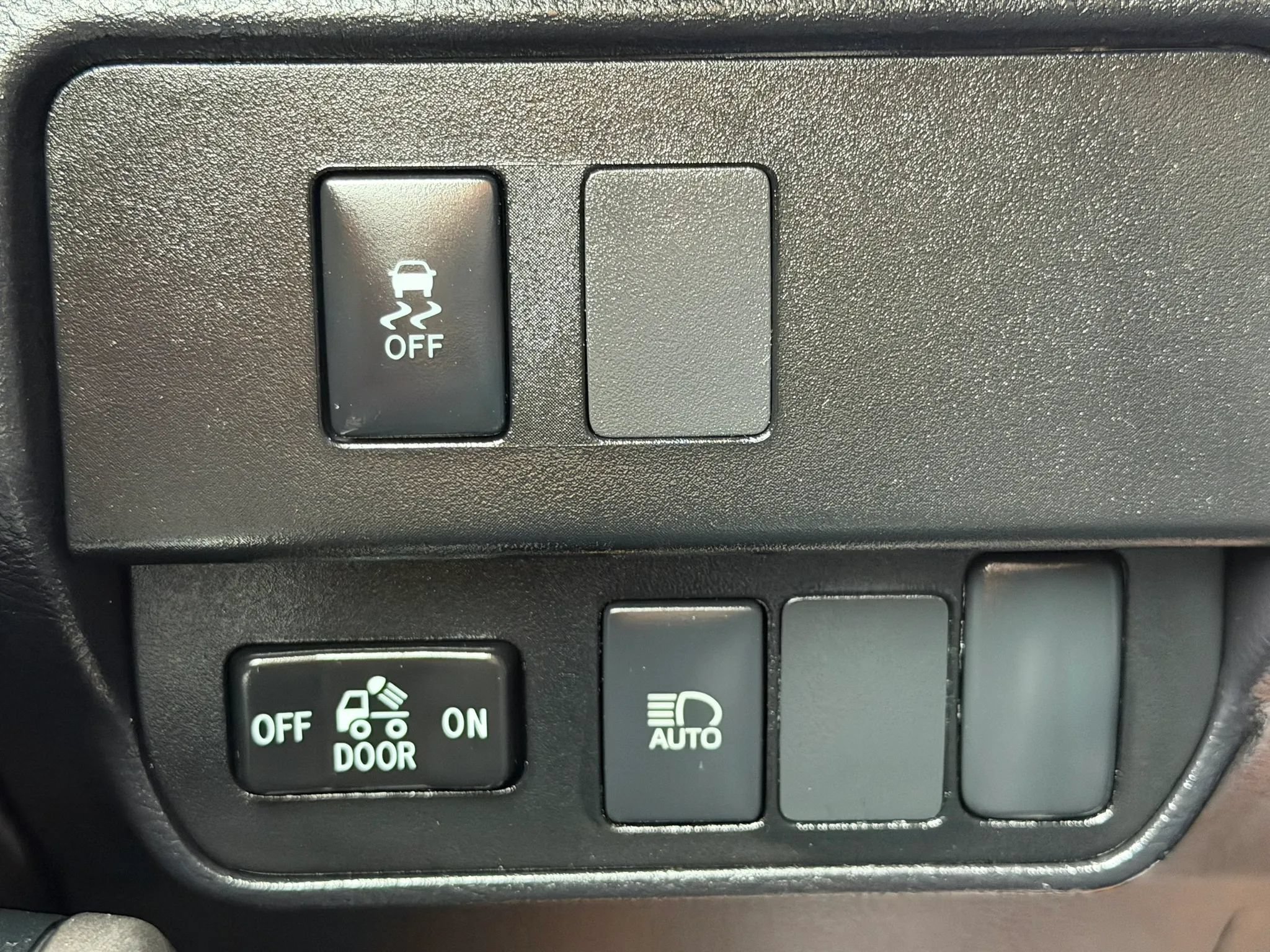 Used 2023 Toyota Tacoma SR5 RWD image 21