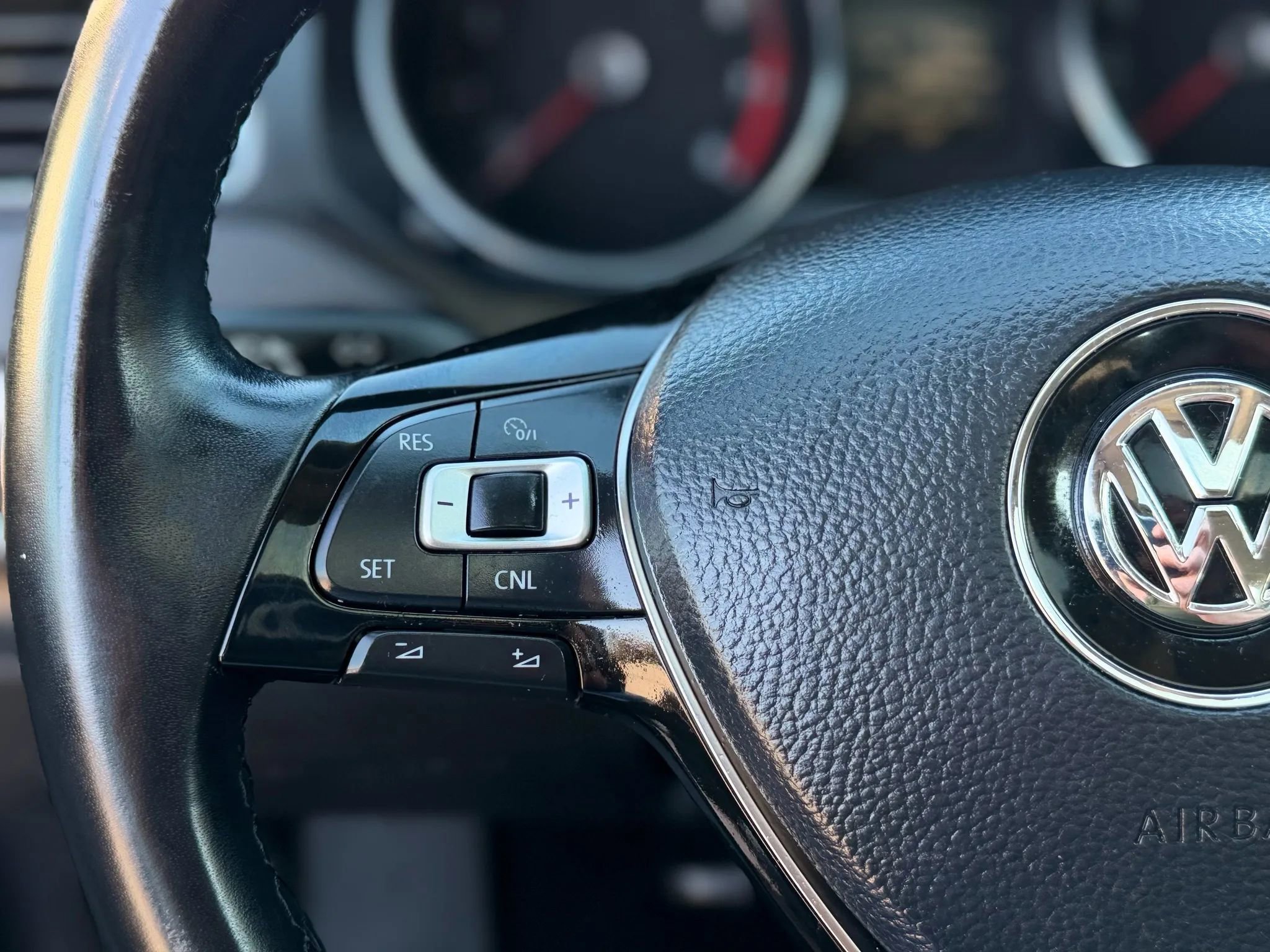 Used 2016 Volkswagen Jetta SE image 17