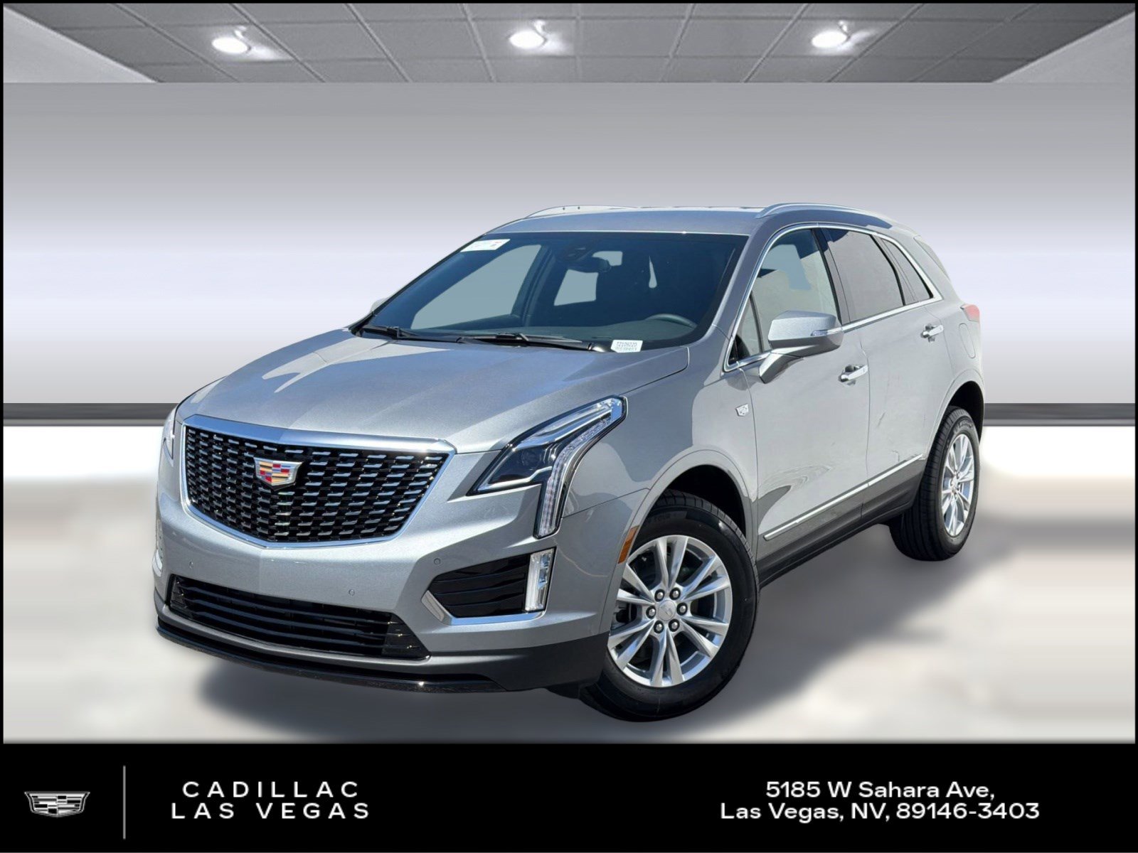 New 2026 Cadillac XT5 Luxury w/ LPO, Floor Liner Package