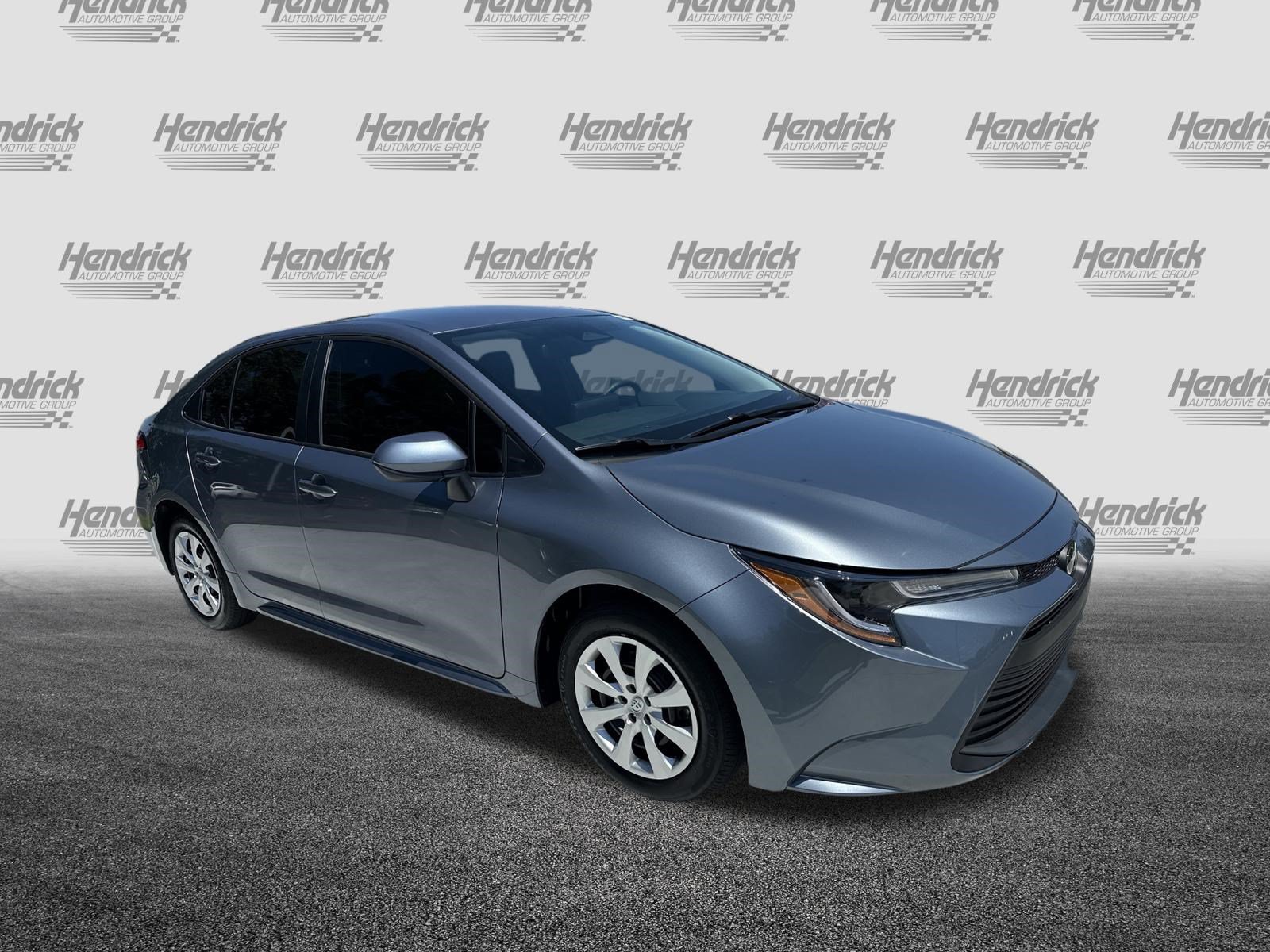 Certified 2025 Toyota Corolla LE FWD image 2