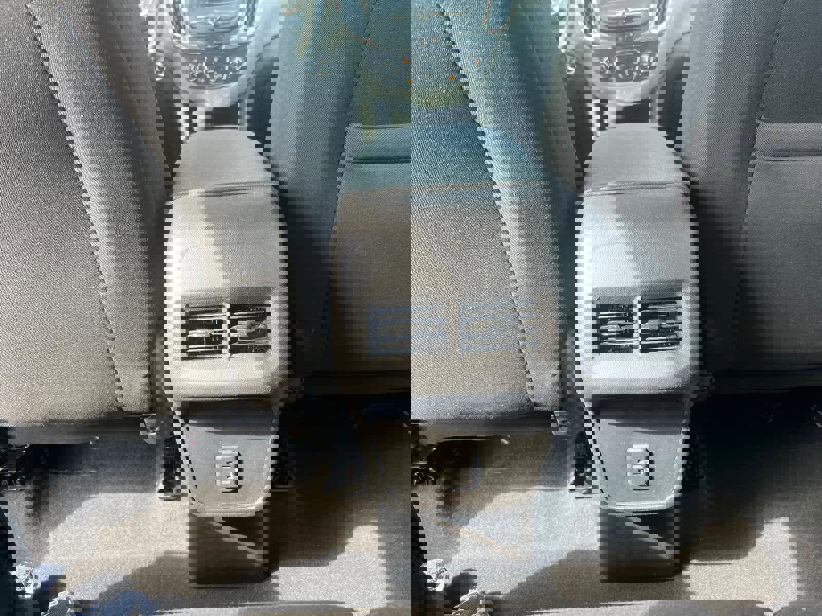 Certified 2023 Chevrolet Equinox LS image 33